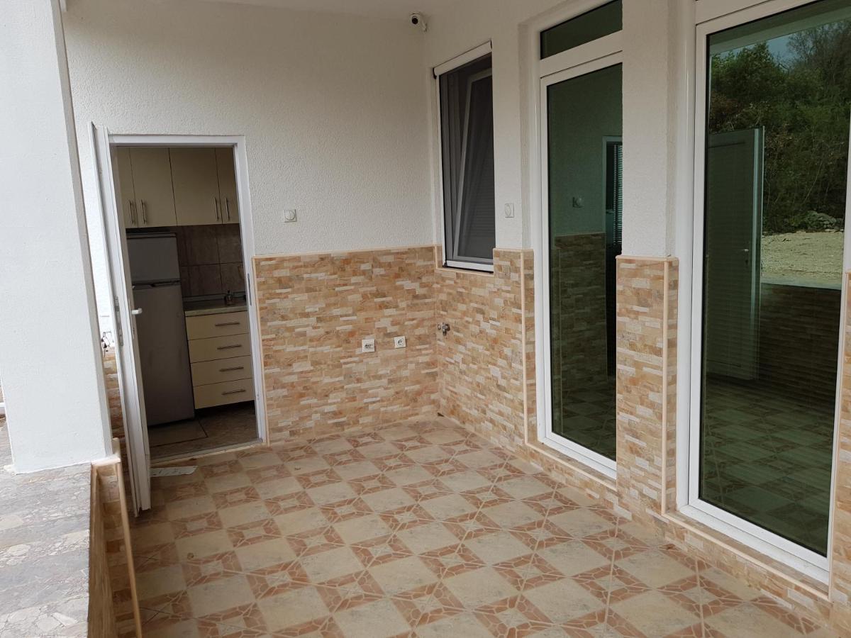 Apartmani Vila Ebra 우체하 외부 사진