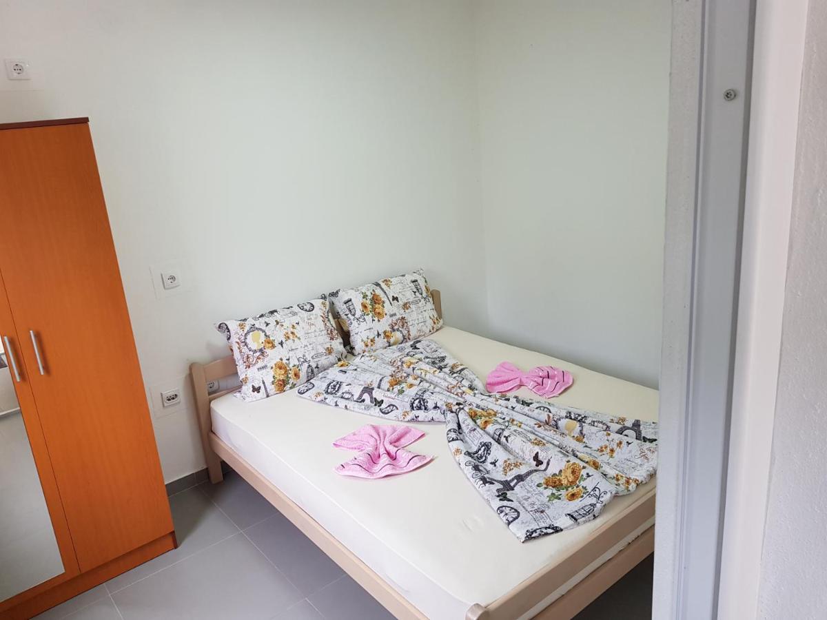 Apartmani Vila Ebra 우체하 외부 사진