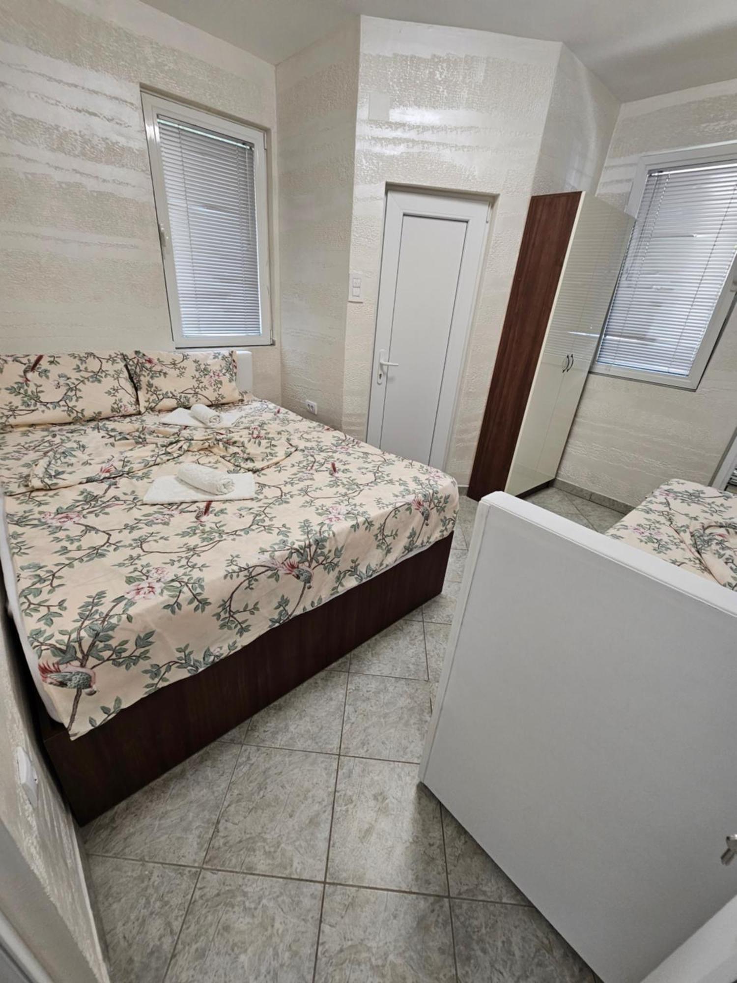 Apartmani Vila Ebra 우체하 외부 사진