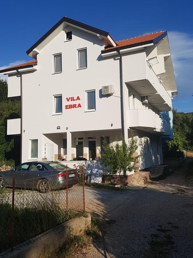 Apartmani Vila Ebra 우체하 외부 사진