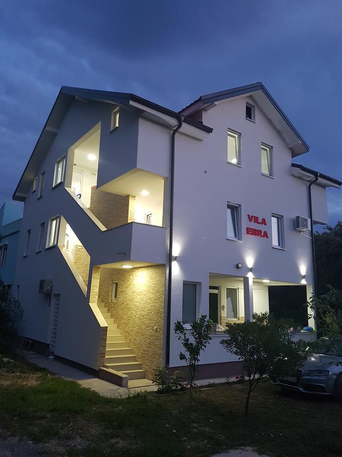 Apartmani Vila Ebra 우체하 외부 사진